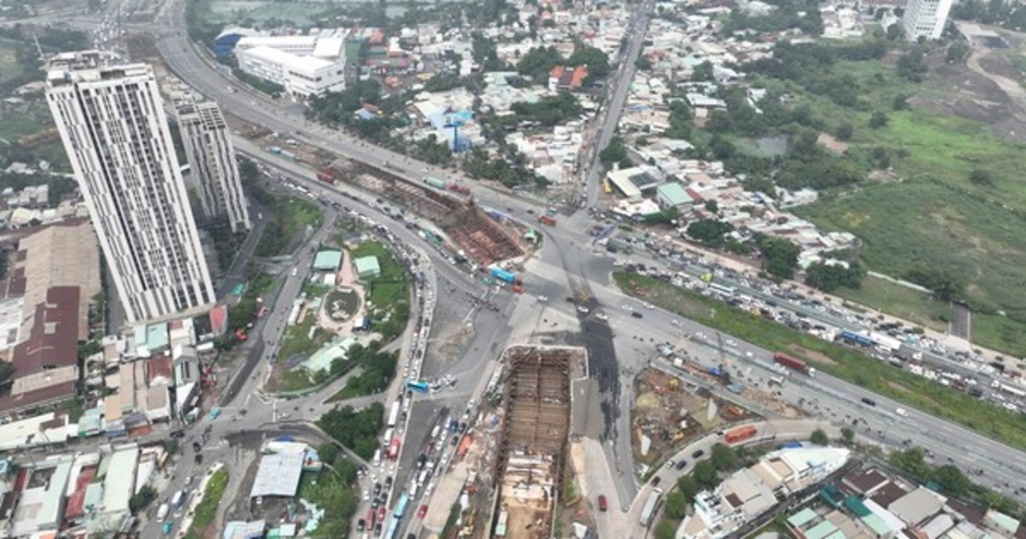 Ban Giao thông TPHCM nói về các dự án trọng điểm khởi công trong năm 2025