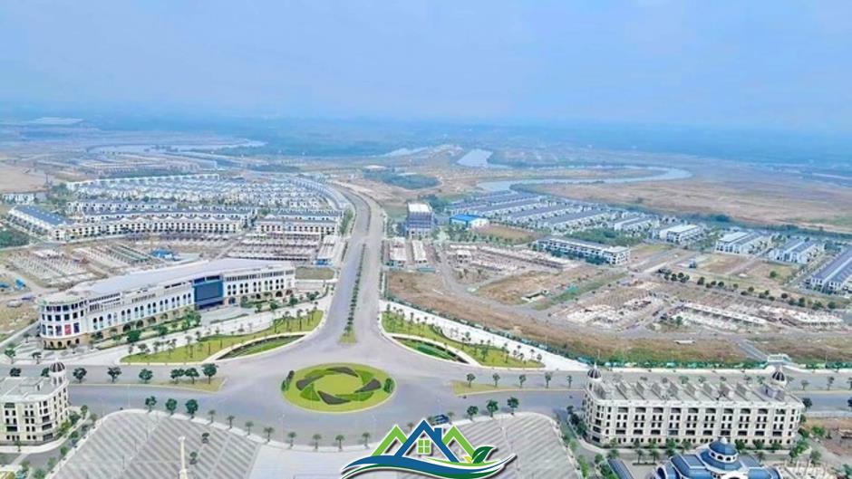 Bất động sản 2025: Chung cư khởi sắc, đất nền, nghỉ dưỡng 'ấm' lên?