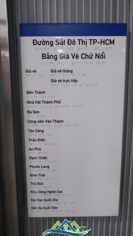 Cận cảnh ga ngầm lớn nhất tuyến metro số 1 cùng giếng trời hình hoa sen cao 6m