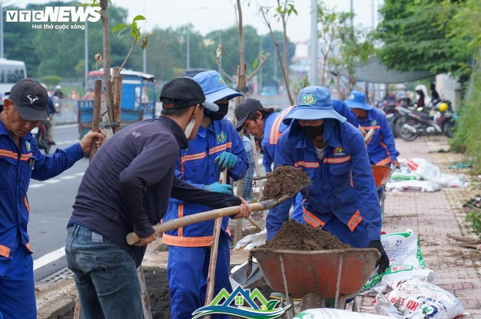 Diện mạo mới đường kết nối sân bay Tân Sơn Nhất trước ngày thông xe