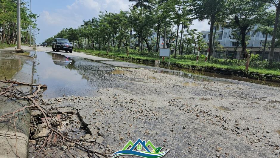 Đường qua khu đô thị cao cấp ở Huế như 'bẫy người'