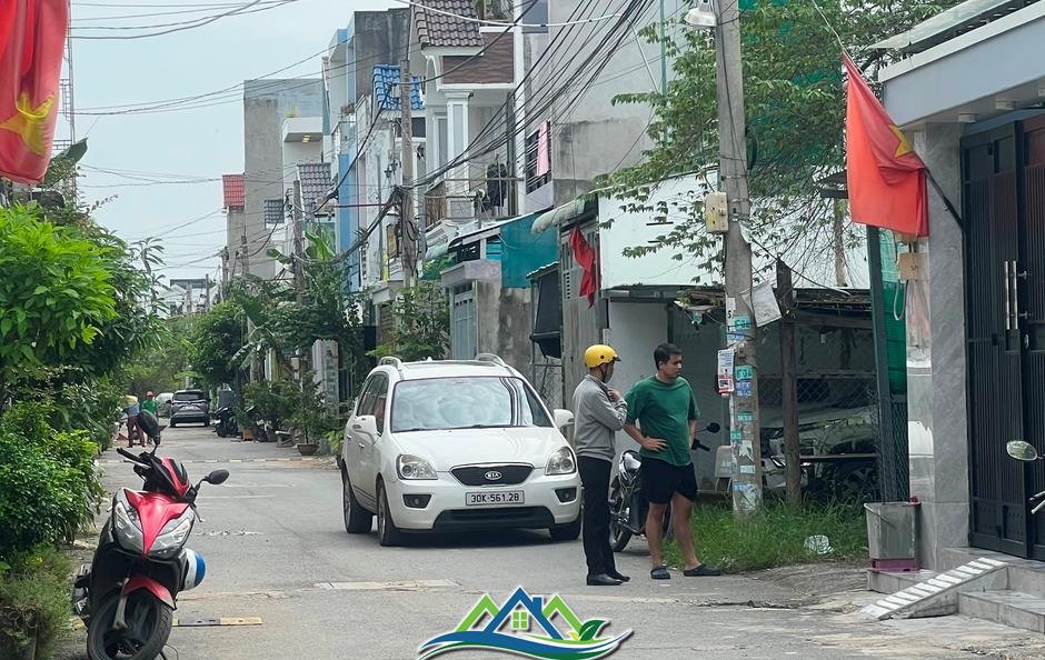 Môi giới tăng tốc ra quân, đất nền khu Đông Tp.HCM xuất hiện diễn biến mới vào cuối năm