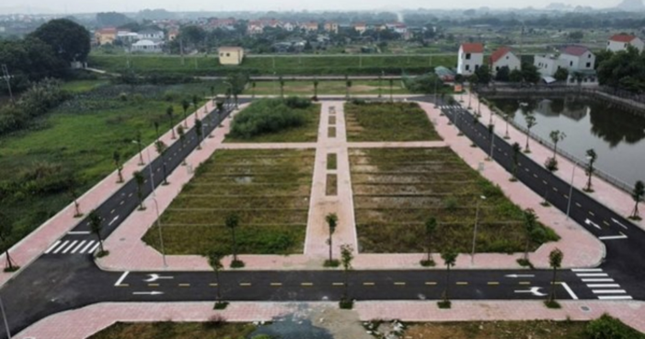 Nhà đầu tư đang gom hàng bất động sản chờ “làn sóng” tăng giá mới