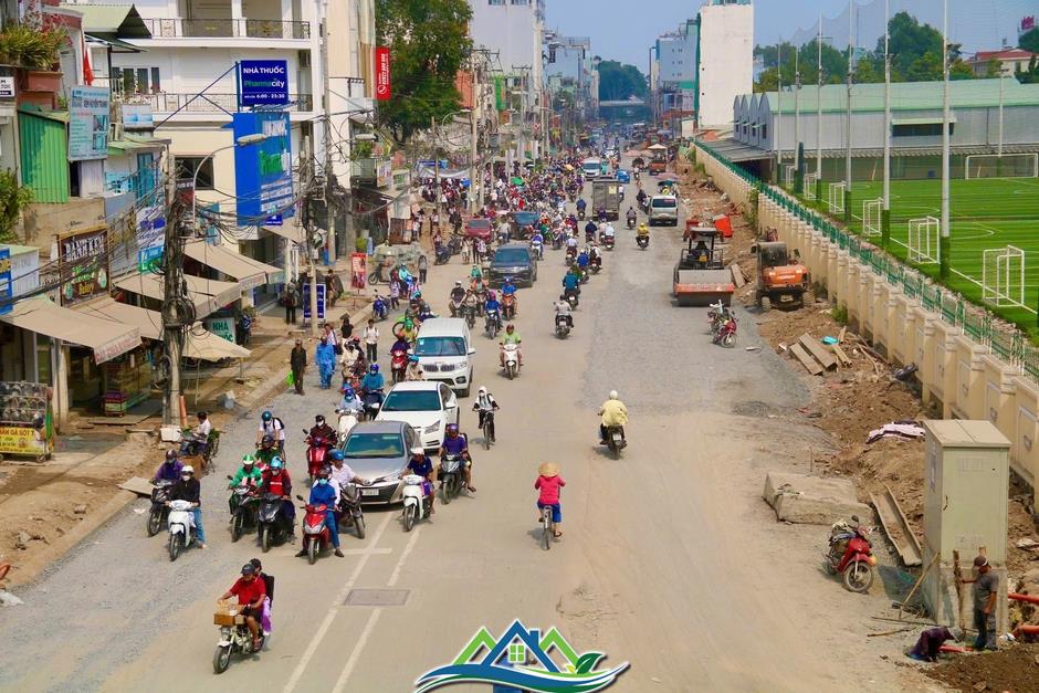 TP HCM hối hả đón Tết với hàng loạt dự án giao thông mới