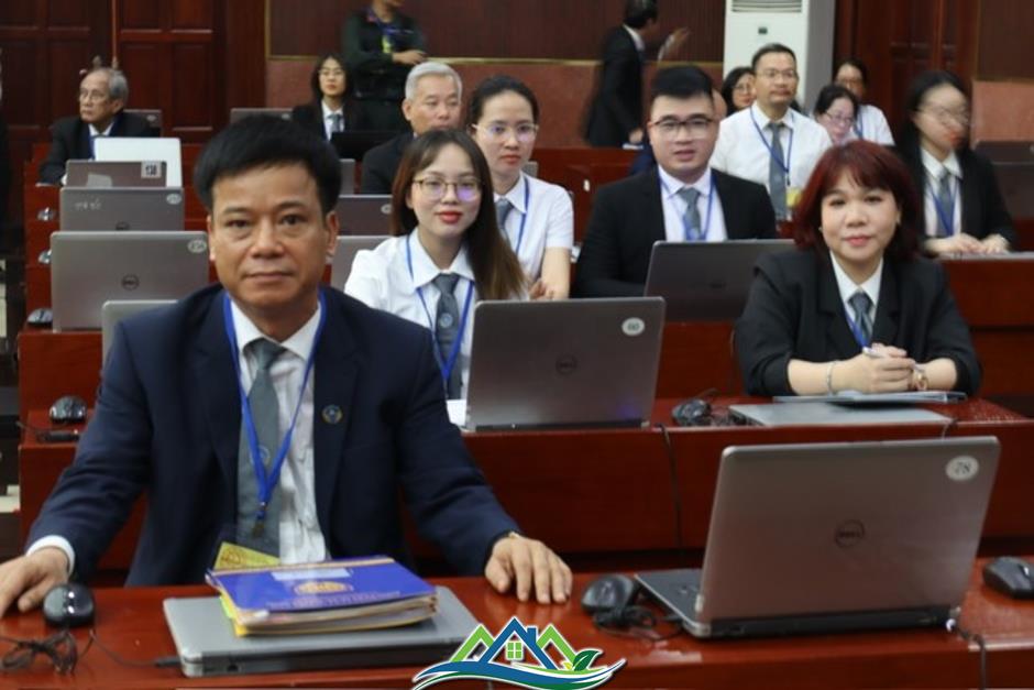 Viện Kiểm sát giữ quan điểm 'không giao tài sản của bà Trương Mỹ Lan cho một mình SCB xử lý'